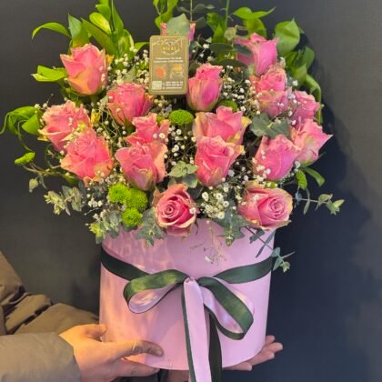 Kutuda Pembe Gül Aranjmanı